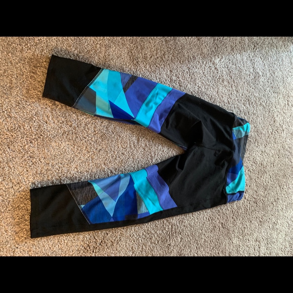 Champion Cropped Athletic Pants